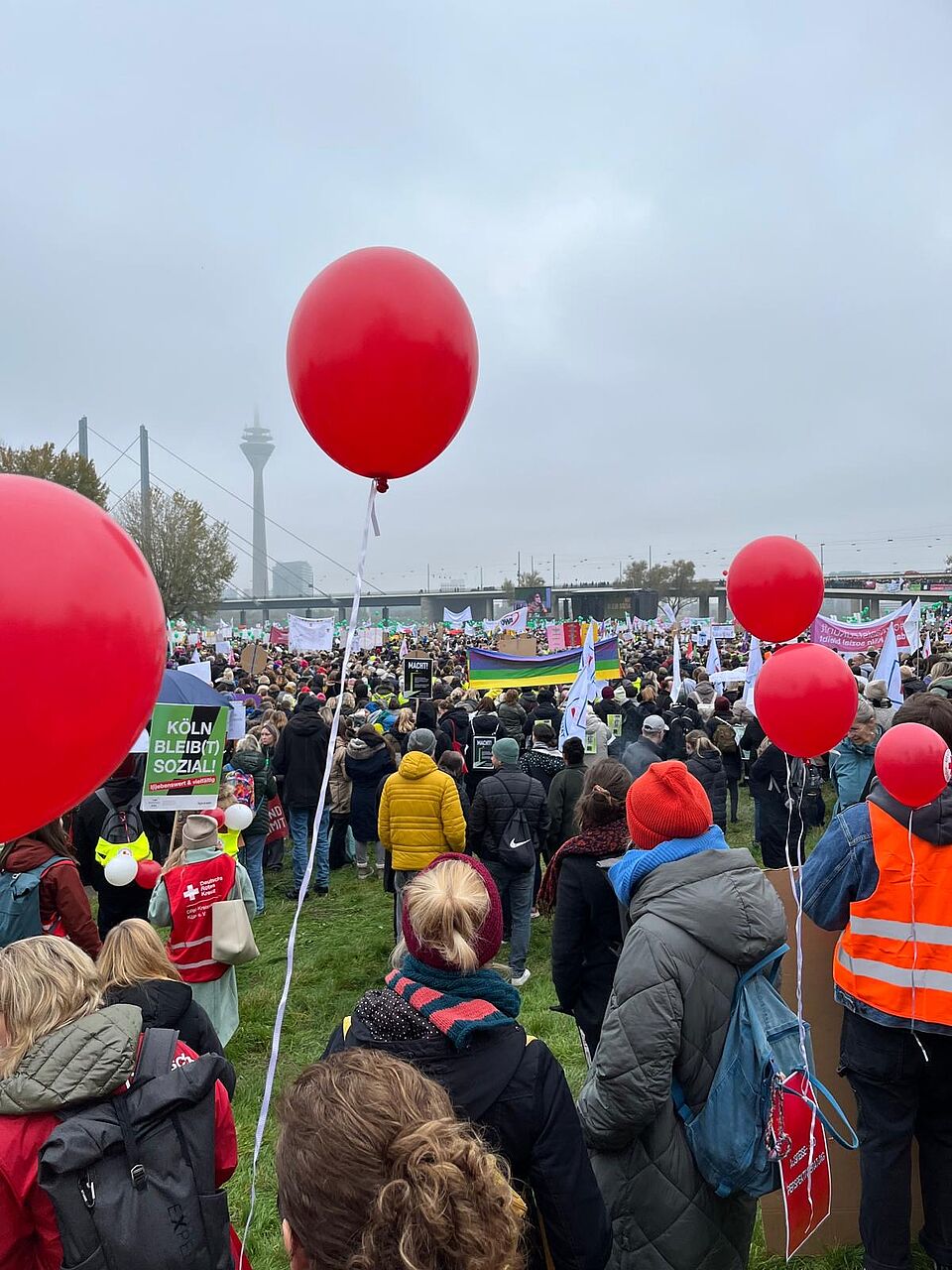 Ballons, rot, DRK Duisburg
