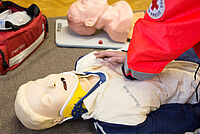 Erste Hilfe Kurse beim DRK-Duisburg buchen